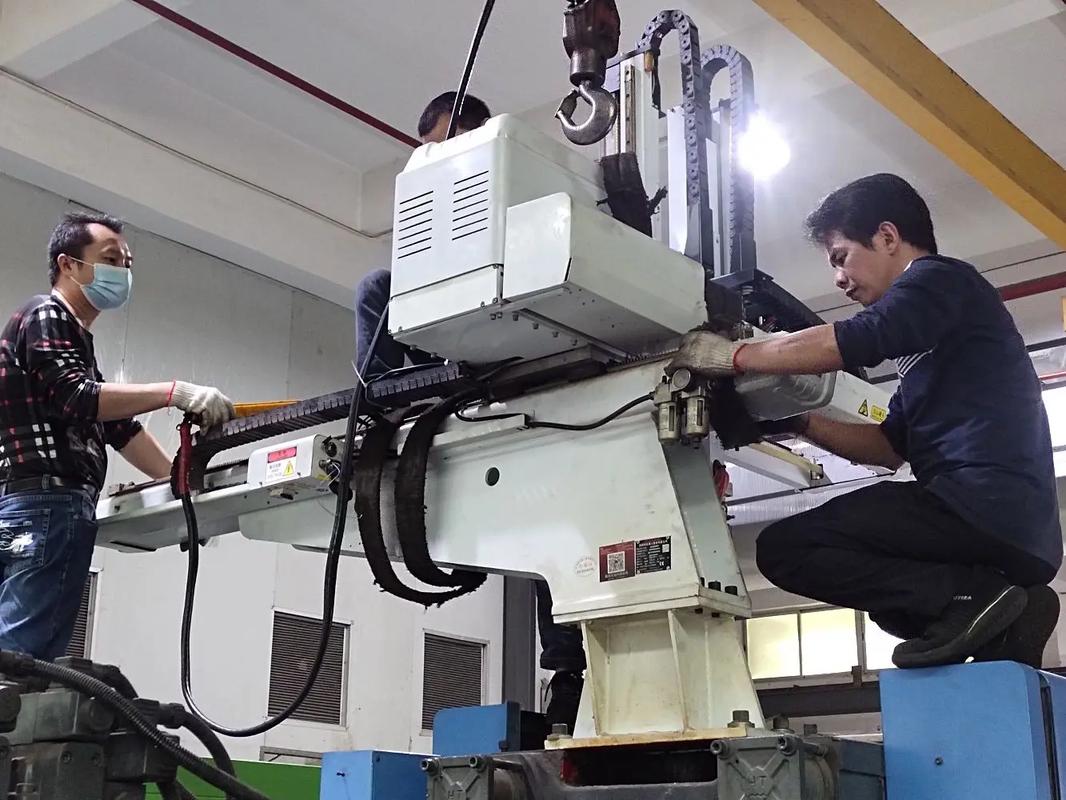 Precision manufacturing component image